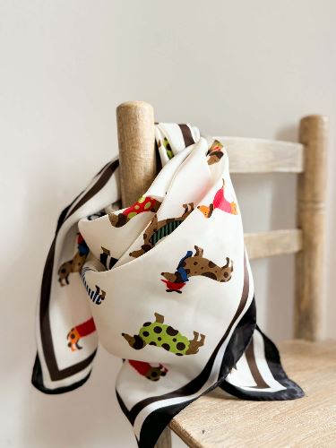 Foulard carré Teckel