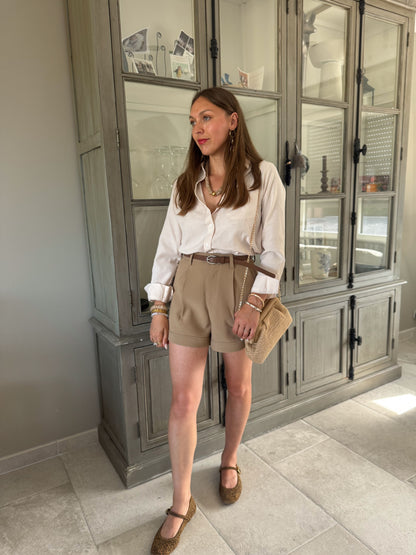 Short tailleur camel