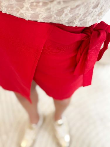 Jupe short lin - Rouge