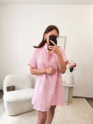Robe rayée rose