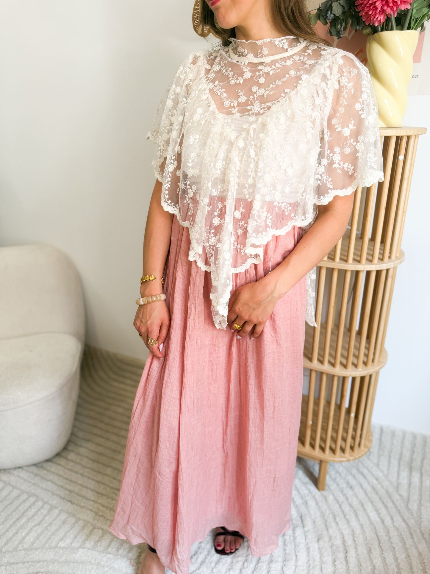 Blouse dentelle volantée