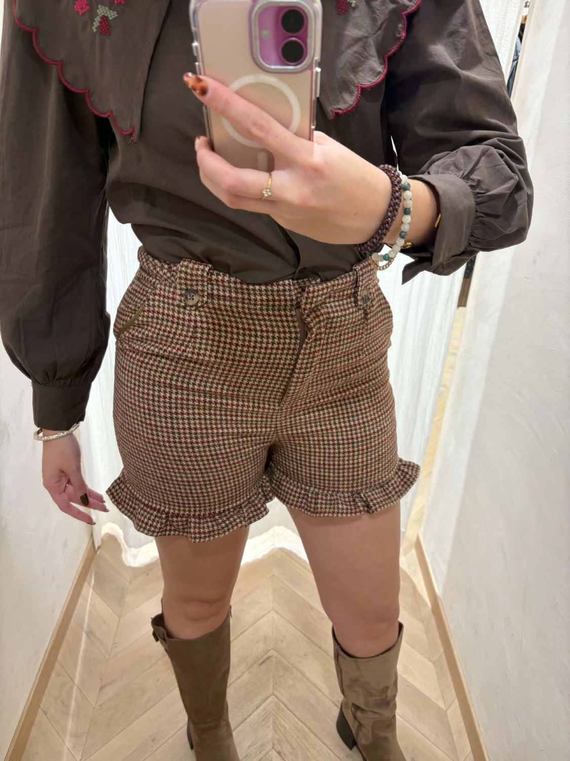 Short à carreaux volants