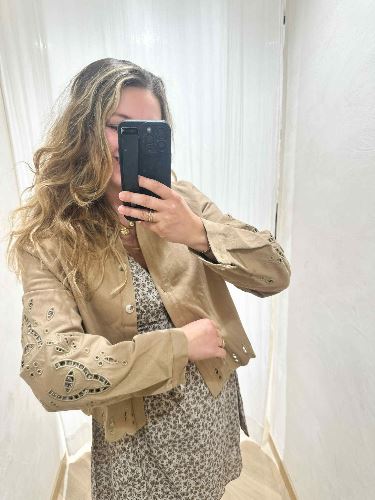 Robe taupe fleur marron