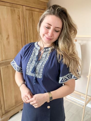 Blouse marine brodée