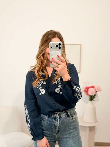 Blouse bleu marine broderie