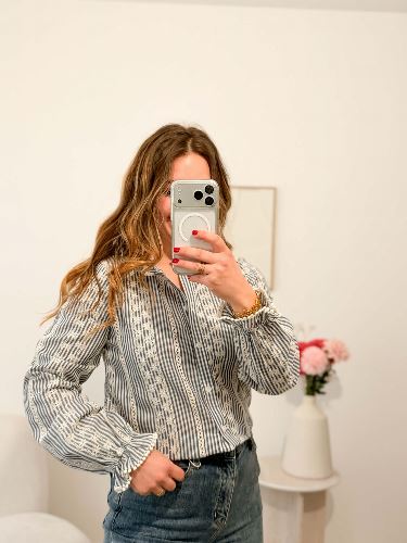 Chemise rayures bleu marine et broderie