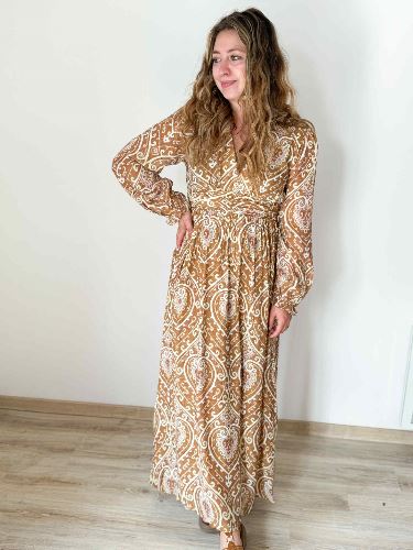 Robe longue taupe imprimé bohème