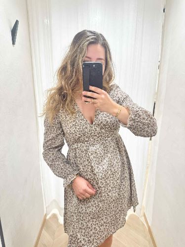 Robe taupe fleur marron