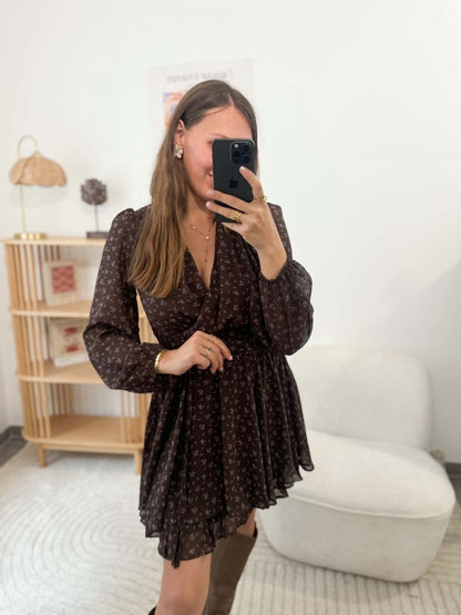 Robe fluide marron col v