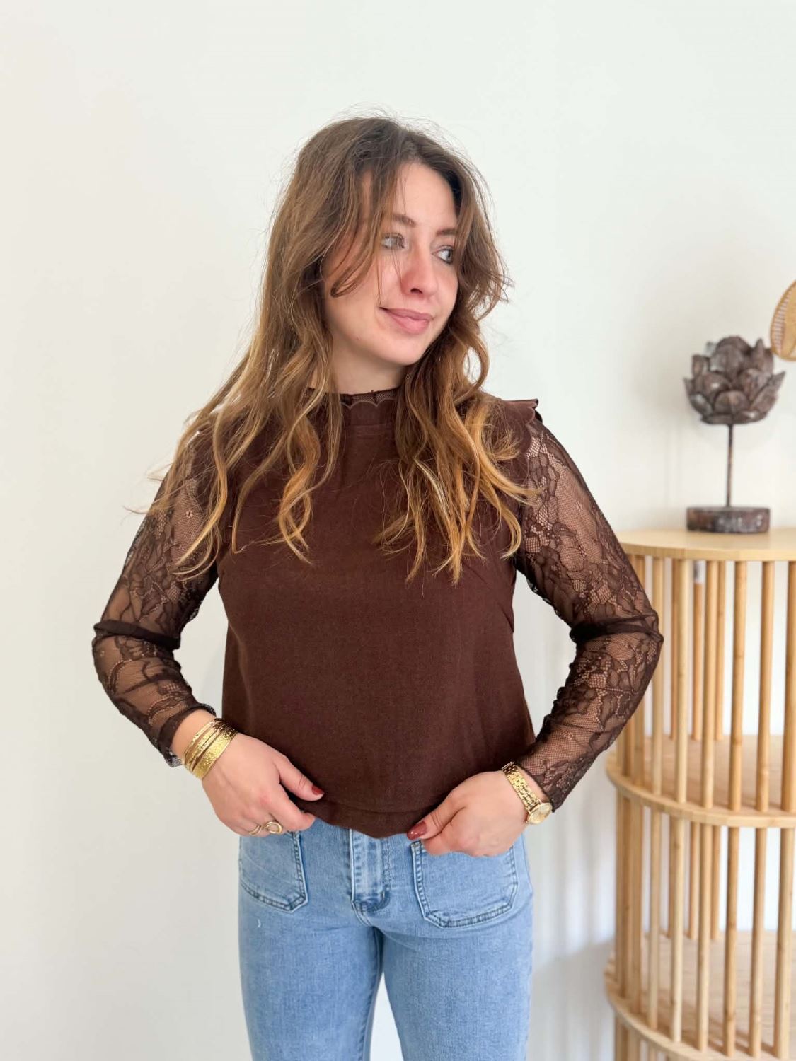 Pull sans manche festoné - marron