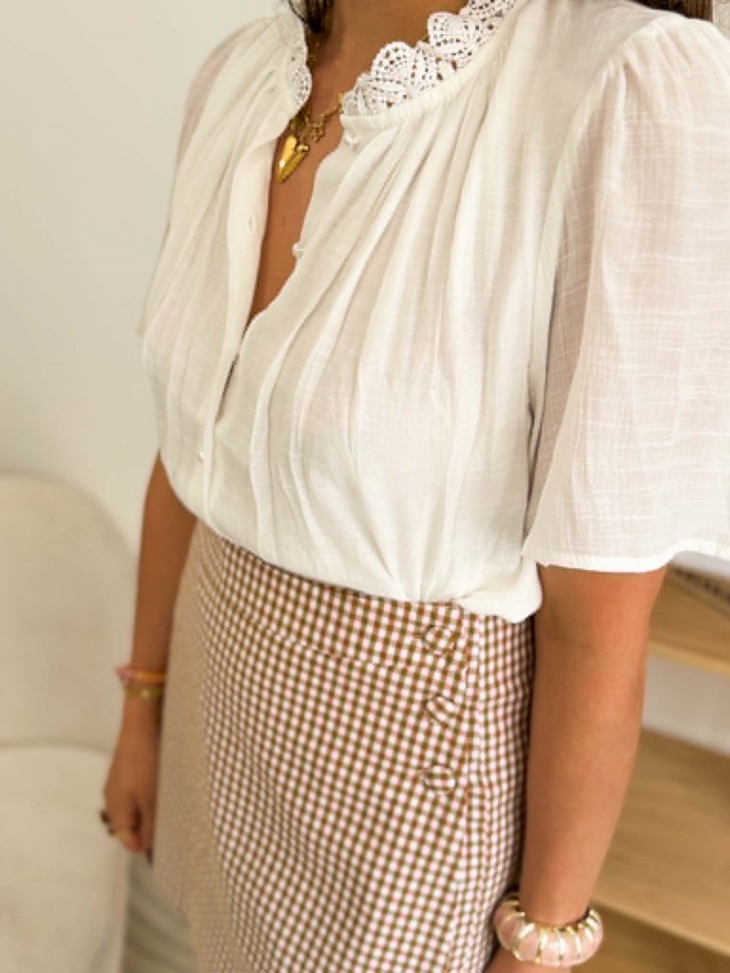 Blouse écru boutons nacres
