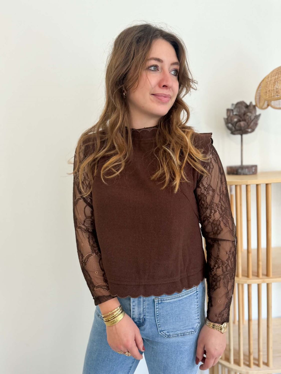 Pull sans manche festoné - marron