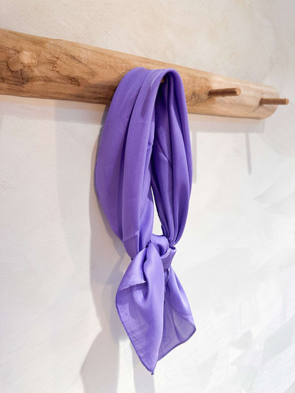 CARRE VIOLET
