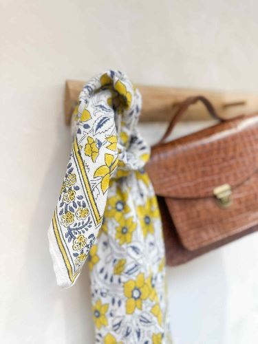 Foulard Agra Bouton d'or 100 cm