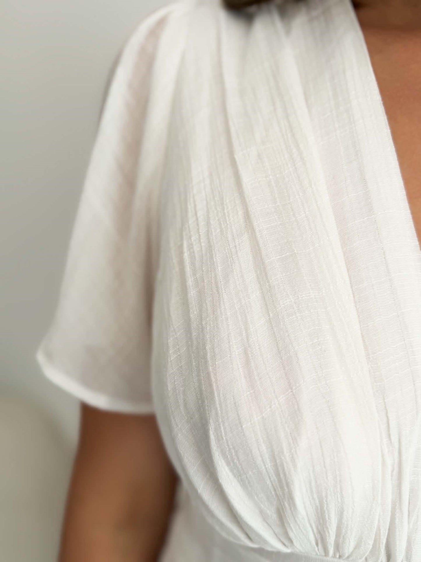 Robe blanche fluide