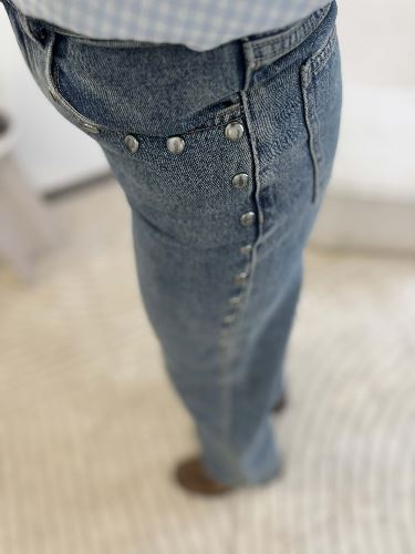 Jean straight à clous