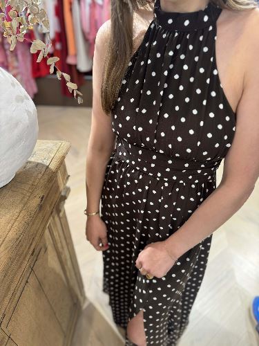 Robe longue marron a pois blancs